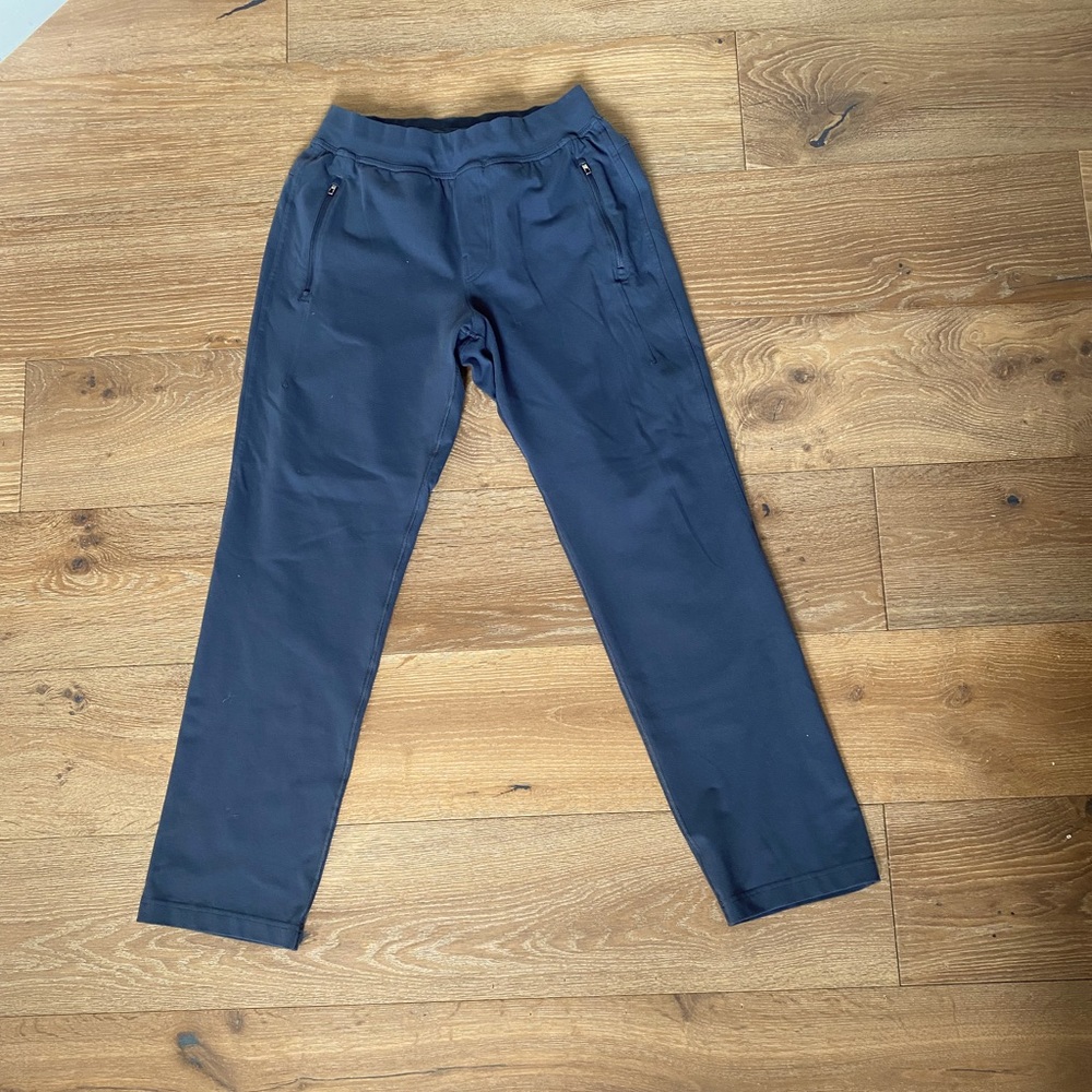 Lululemon Men’s Sweatpants Size L